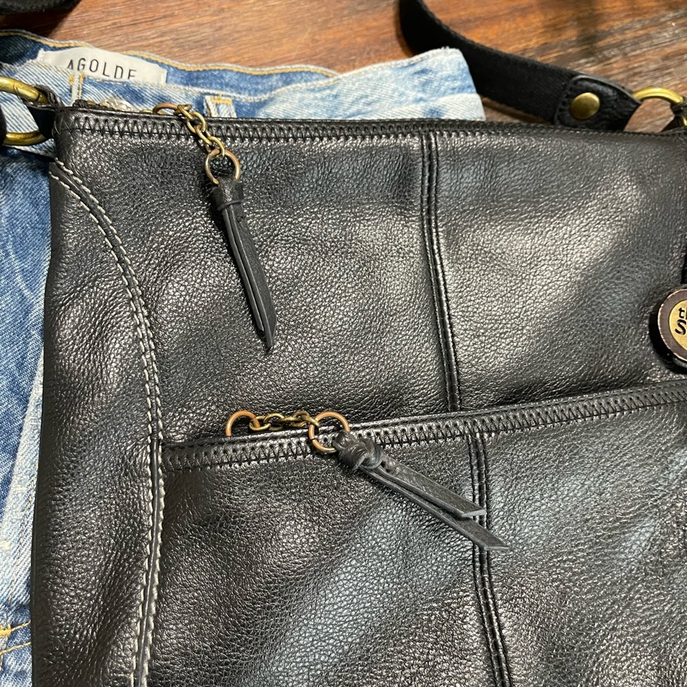 The Sak Crossbody Black Leather handbag - Picture 4 of 15